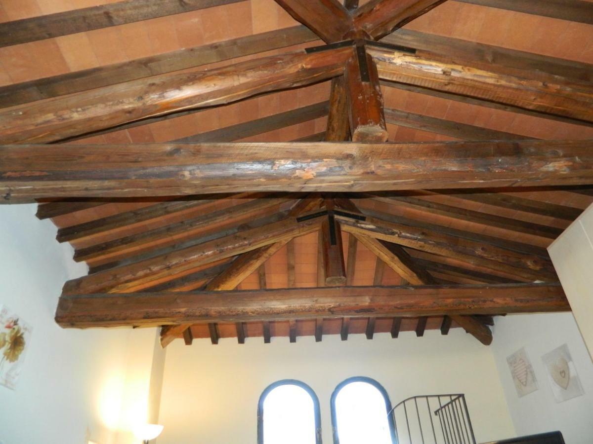 Podere Chiocciola Poggibonsi Esterno foto