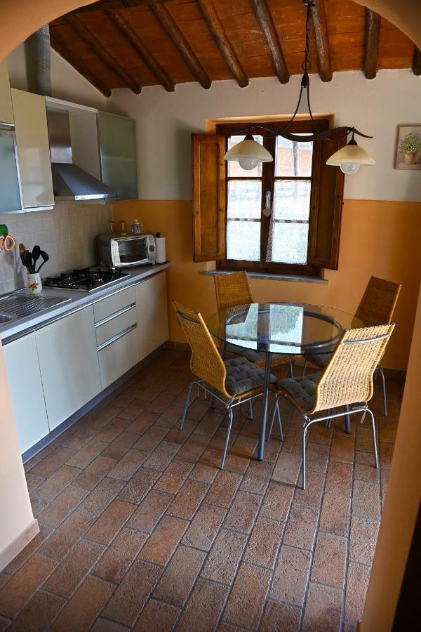 Podere Chiocciola Poggibonsi Esterno foto