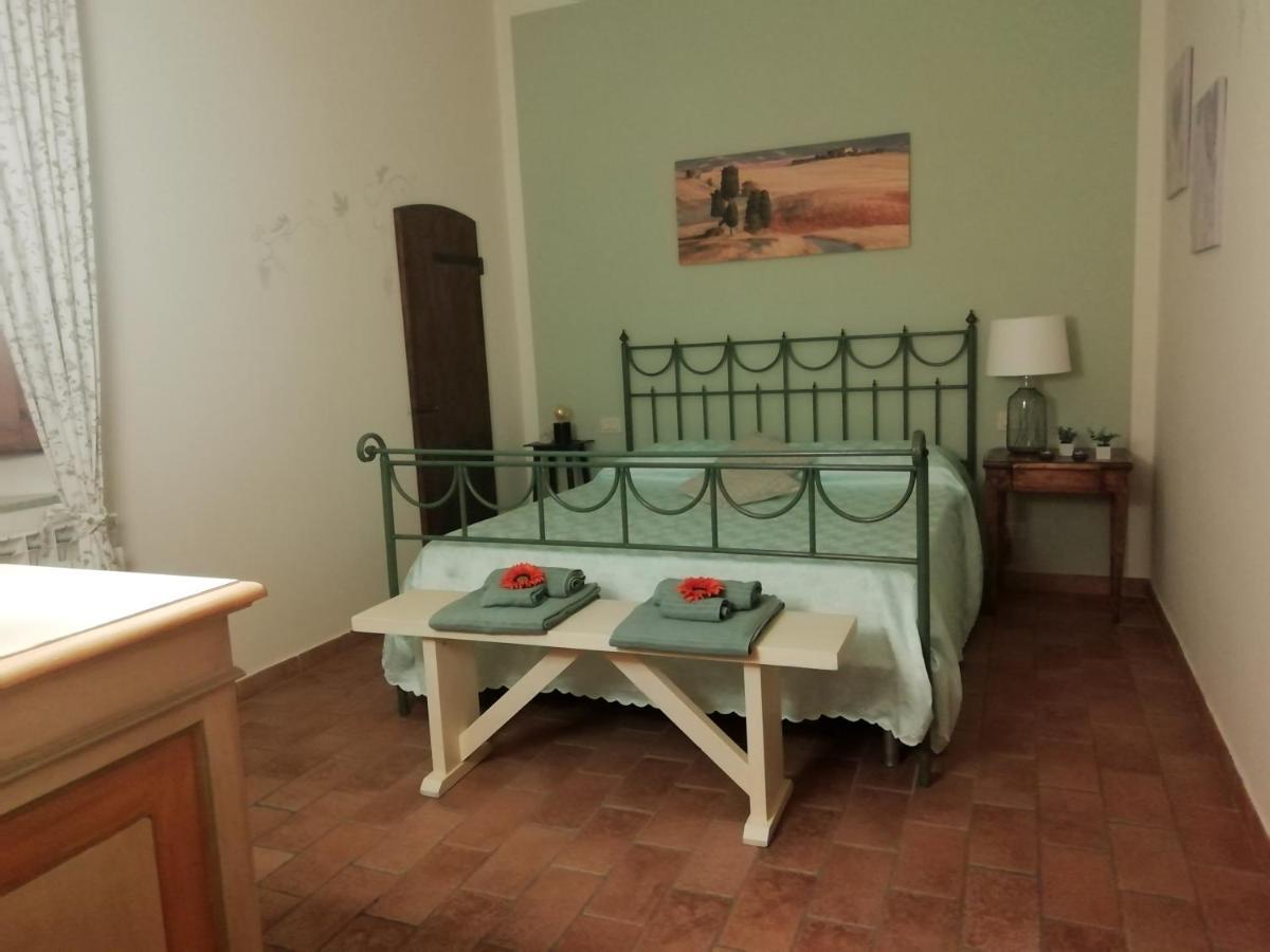 Podere Chiocciola Poggibonsi Esterno foto